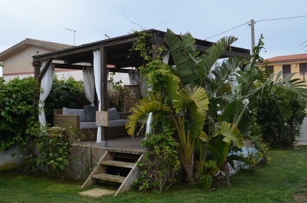 Bed and Breakfast Floripa Surf House Santa Maria Del Focallo Exteriér fotografie